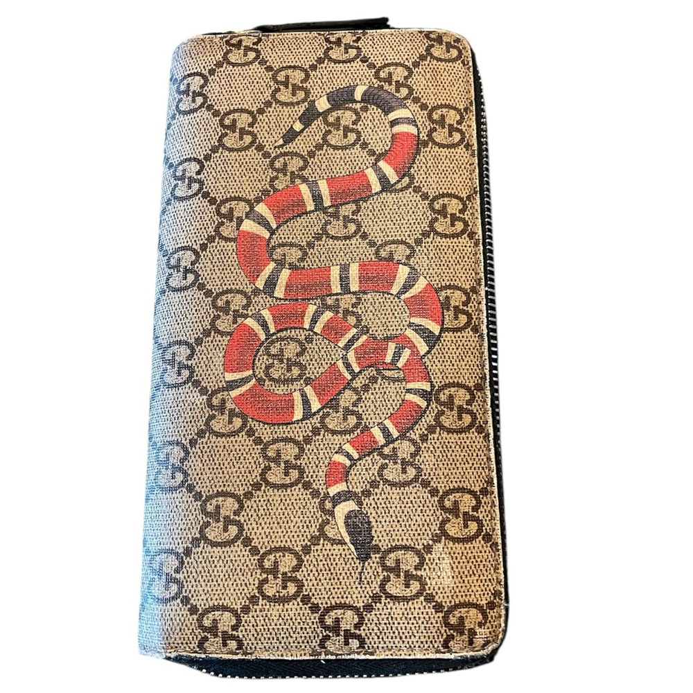 Gucci Zip Around Wallet
